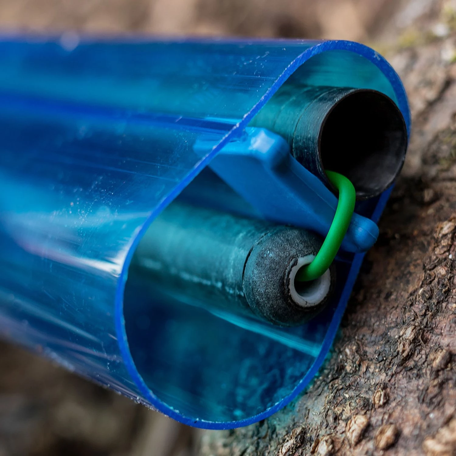 Preston Top Kit Tube Luggage 2 Preston Top Kit Tube Luggage - Image 2