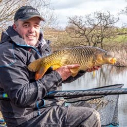 Preston Edge Monster 10m Margin Pole Poles & Whips -Outlet Preston Store preston edge monster 10m margin pole 2 1