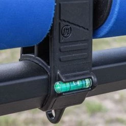 Preston Inception Flat Pole Roller Pole Support -Outlet Preston Store preston inception flat roller close up spirit level